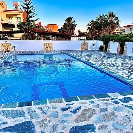 Aparthotel Angela Paphos
