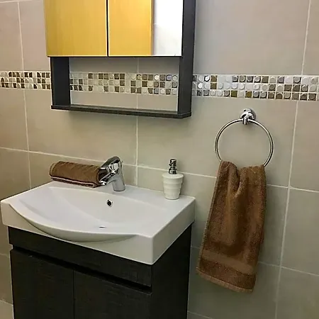 Aparthotel Angela Paphos