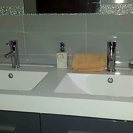 Aparthotel Angela 3*